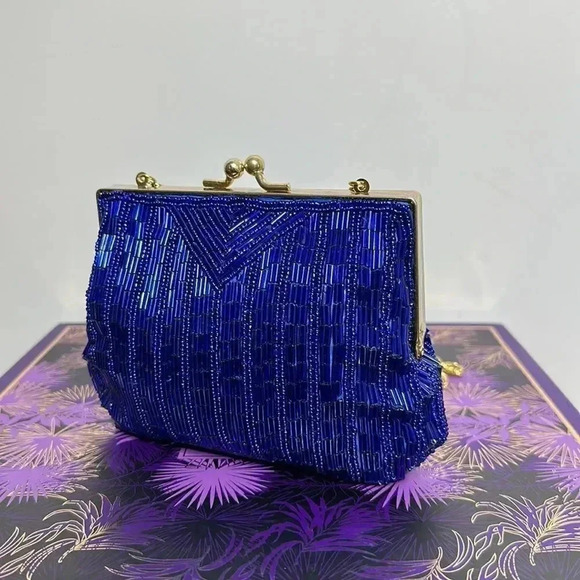 Vintage Blue Beaded Bag - Picture 3 of 7